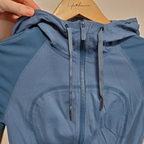 LULULEMON Dance Studio Rib Sleeve Jacket Reversible Slim Petrol Blue Women's 2 - Picture 3 of 16